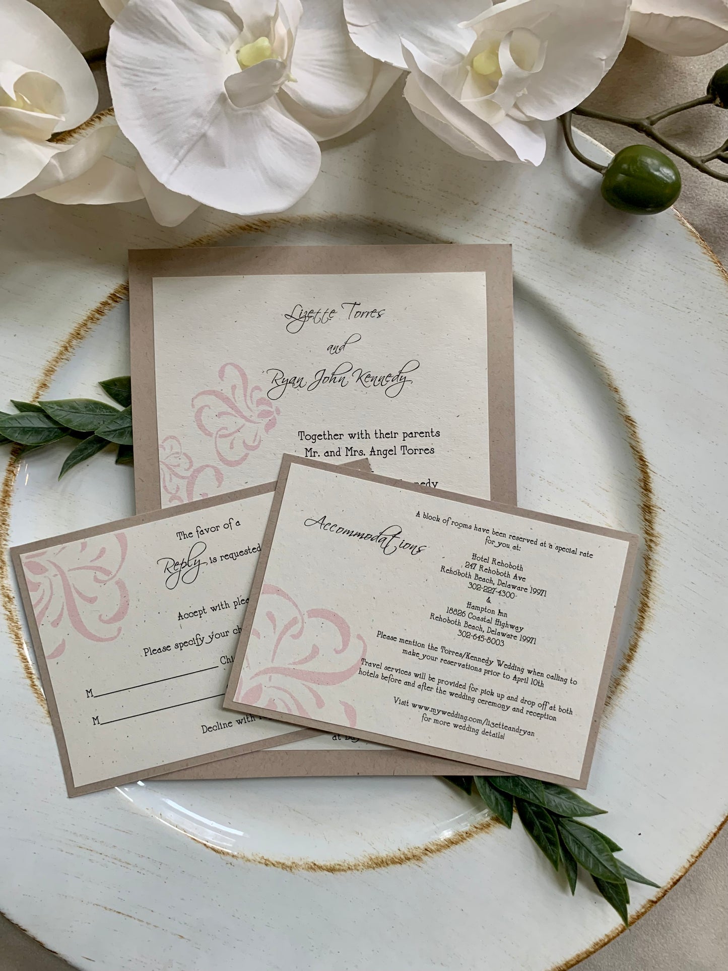 Tessa Invitation Suite